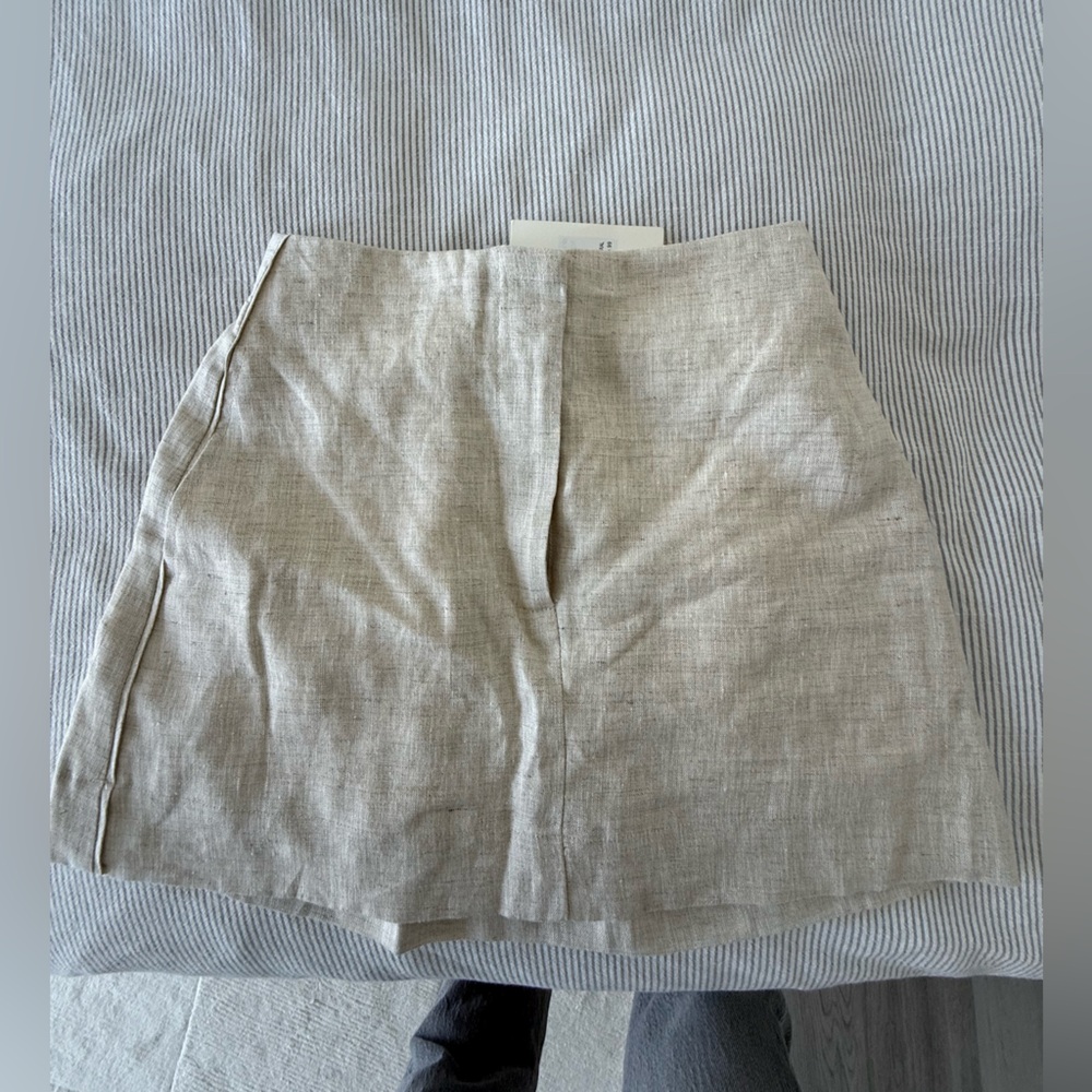 DISSH Beige Linen Skort
